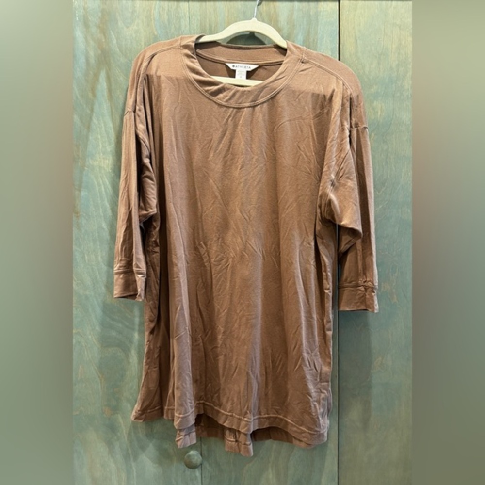 Athleta top